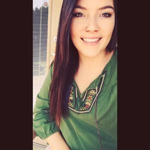 Meet your Posher, Alexis