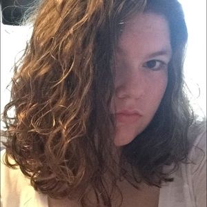 Meet your Posher, Molly