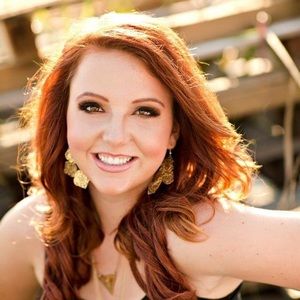 Meet your Posher, Andie