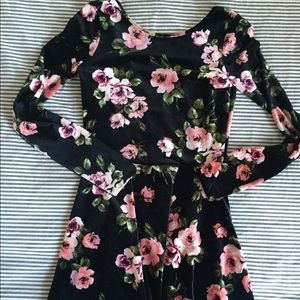 Floral velvet dress