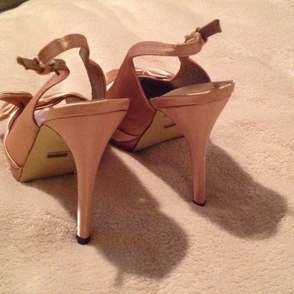 NWOT Menbur platform evening pumps - Picture 4 of 4