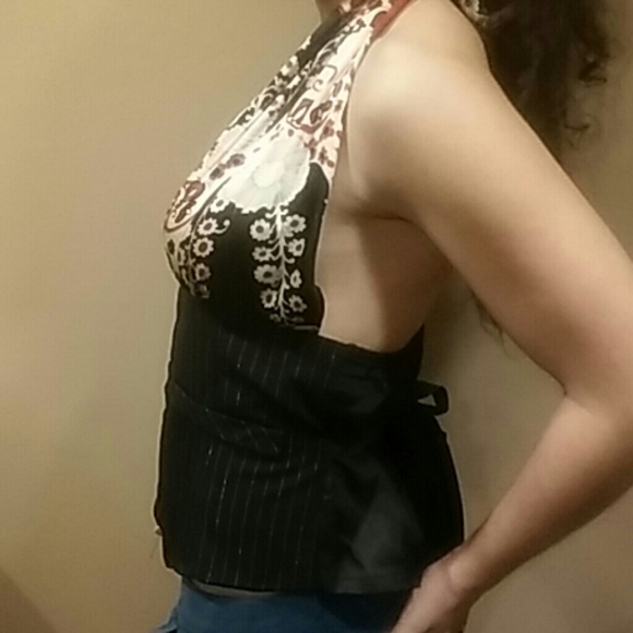 Halter Top - Picture 2 of 3