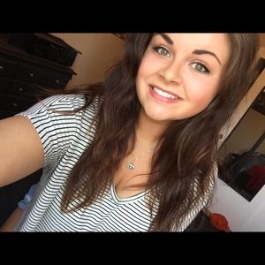 Meet your Posher, Ali