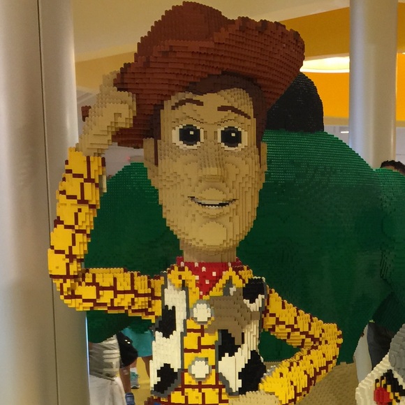 Meet your Posher, Veronica