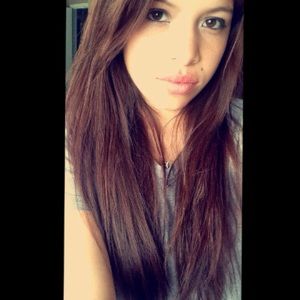 Meet your Posher, Rebecca