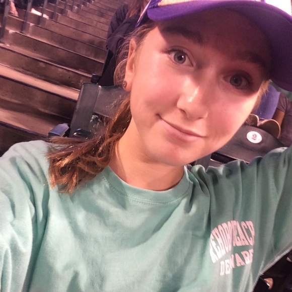 Meet your Posher, Ruth - Picture 2 of 2