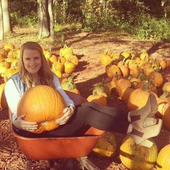 Meet your Posher, Jenna