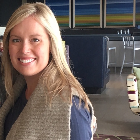 Meet your Posher, Kim