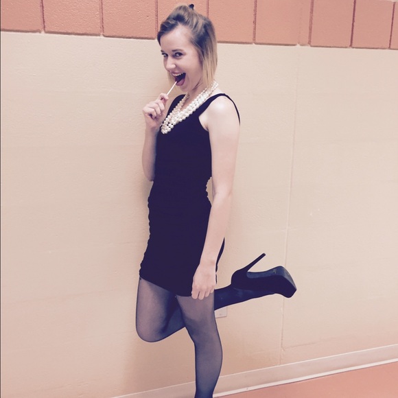 Meet your Posher, Emily