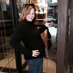 Meet your Posher, April