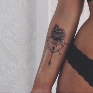 Meet your Posher, Crystal