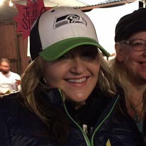 Meet your Posher, Anne