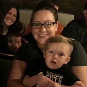 Meet your Posher, Lisa