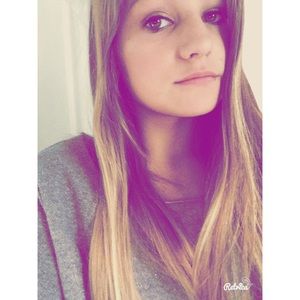 Meet your Posher, Ally