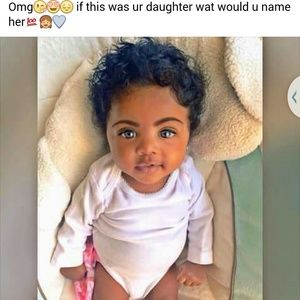 Meet your Posher, Dominique