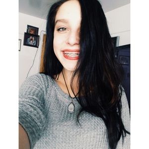 Meet your Posher, Alisha