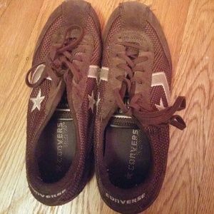 Brown converse All Stars