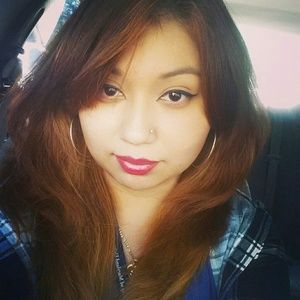 Meet your Posher, Dallana