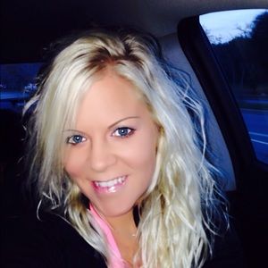 Meet your Posher, Jen