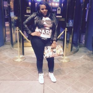 Meet your Posher, Brianna