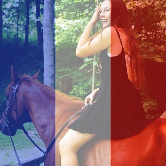 Meet your Posher, Elise