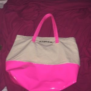 Vs tote