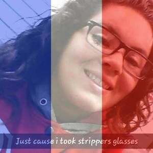 Meet your Posher, Leslie