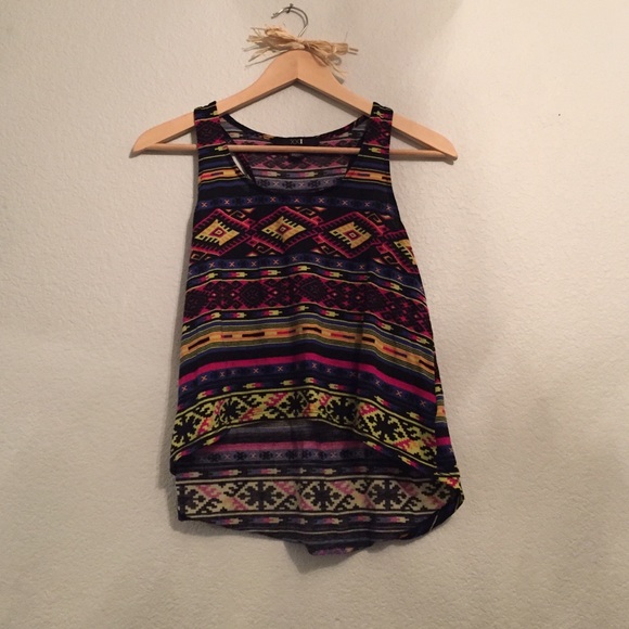 Multicolored tank