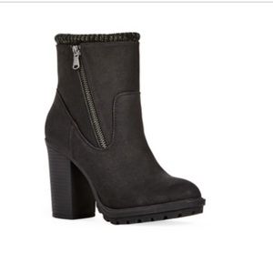 Brand new black heeled booties