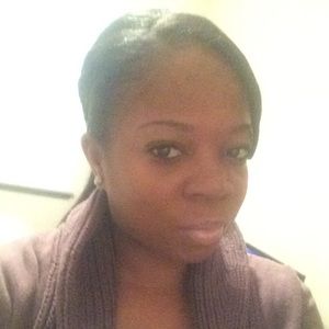 Meet your Posher, Dana