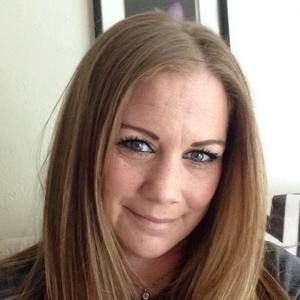 Meet your Posher, Laurie