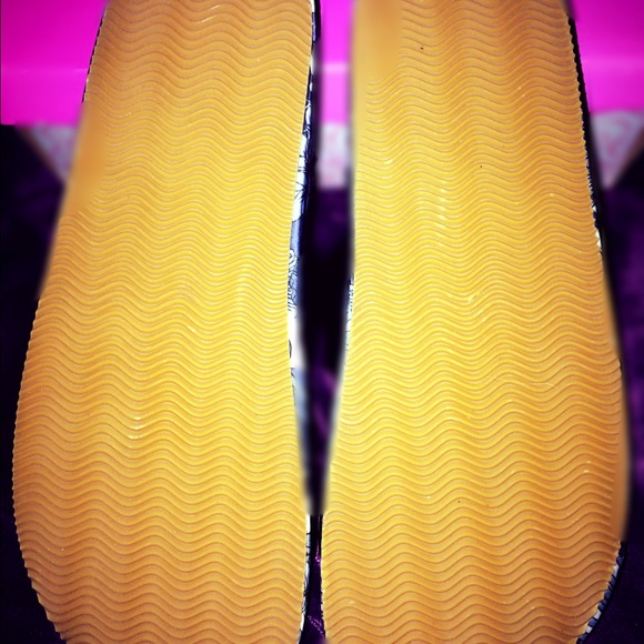 New in the box Love University platform sandals 9 - Picture 3 of 6