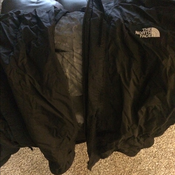 Men north face rain coat