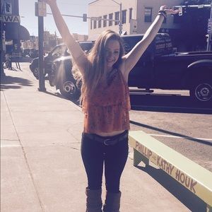 Meet your Posher, Kara