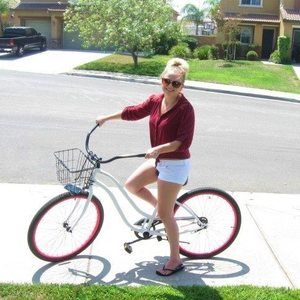 Meet your Posher, Melissa