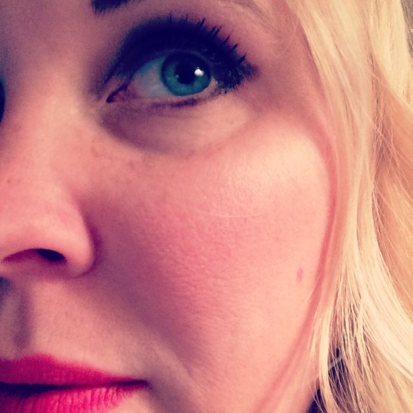 ๐ Meet your "Poshmark Ambassador" Christine ๐ - Picture 4 of 7