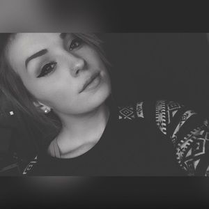 Meet your Posher, Terra