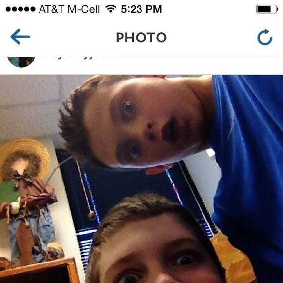 Meet your Posher, Rob - Picture 1 of 1