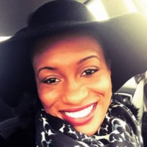 Meet your Posher, Victoria