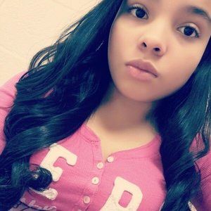 Meet your Posher, Carla