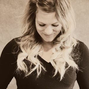 Meet your Posher, Camille