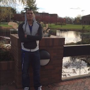 Meet your Posher, Aaron