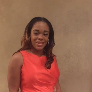 Meet your Posher, Regina