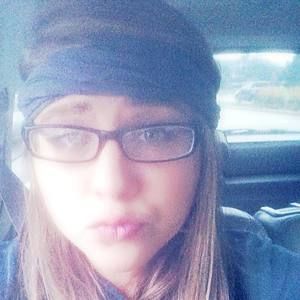 Meet your Posher, Rhianon