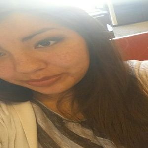 Meet your Posher, Yira