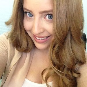 Meet your Posher, Alyssa