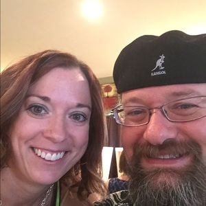 Meet your Posher, Dayna leigh