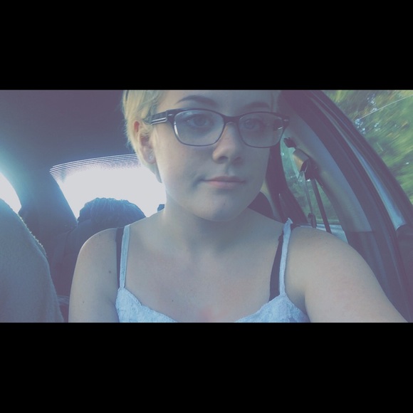 Meet your Posher, Logan - Picture 1 of 1