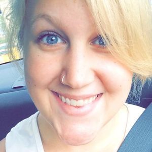 Meet your Posher, Abby