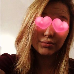 Meet your Posher, Rebekah